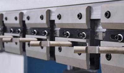 100t Cnc Metal Bending Machines, 3200 Mm Cnc Sheet Press Brake With E21 100t Cnc машини за огъване на метал, 3200 mm Cnc преса за листове с E21