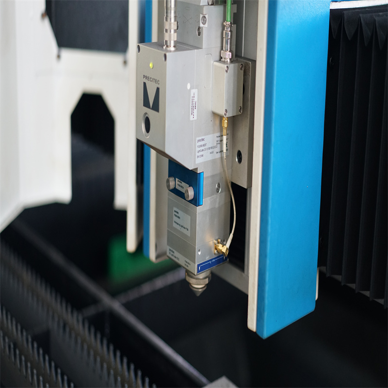 12kw машина за лазерно рязане на влакна за 10 mm въглеродна стомана