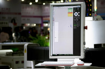 1500*3000mm 500w Racuys Or Ipg Fiber Laser Cutting Machine 1500*3000mm 500w Racuys или Ipg Fibre лазерна машина за рязане