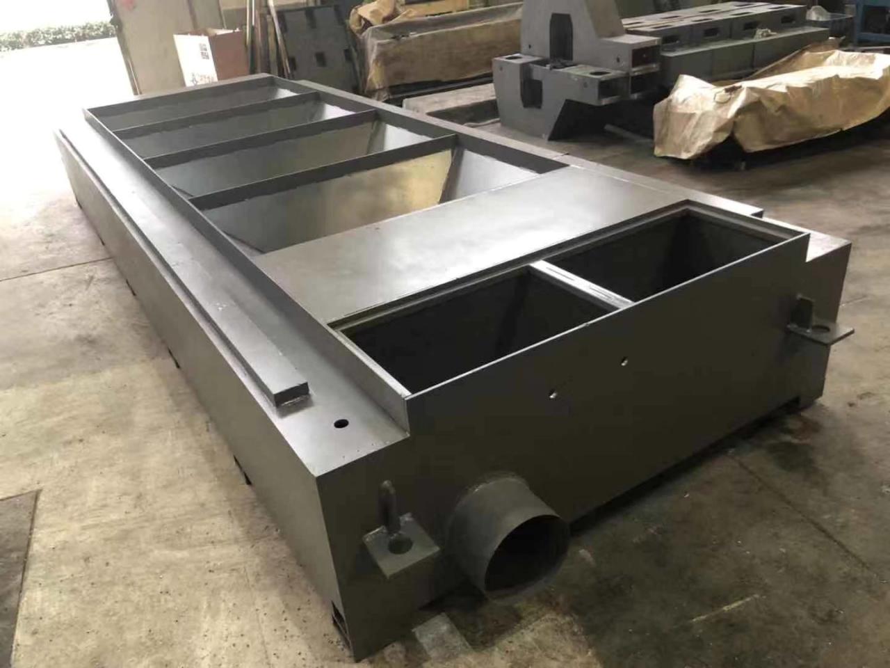 3015 4015 1kw To 6kw Cnc Fiber Laser Cutting Machine Raycus Laser Power 3015 4015 1kw до 6kw Cnc машина за лазерно рязане на влакна Raycus Laser Power