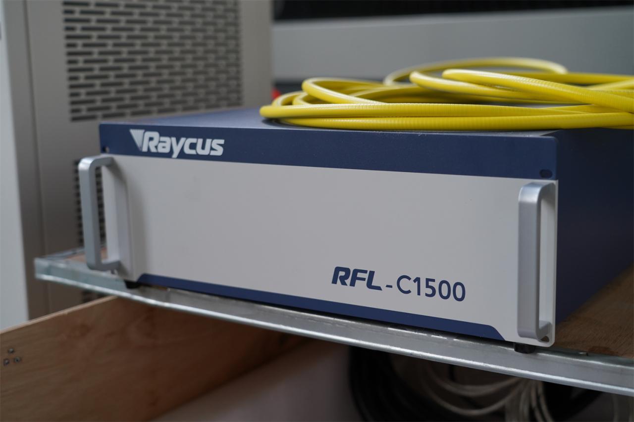 3015 4kw 1kw 2kw 3kw Stainless Steel Cnc Fiber Laser Cutting Machine 3015 4kw 1kw 2kw 3kw машина за лазерно рязане от неръждаема стомана с влакна