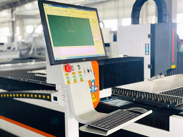 3015 Fiber Laser Cutting Machine For High-Speed Cutting Of 1-6mm Metal Materials Машина за лазерно рязане с влакна 3015 за високоскоростно рязане на 1-6 mm метални материали