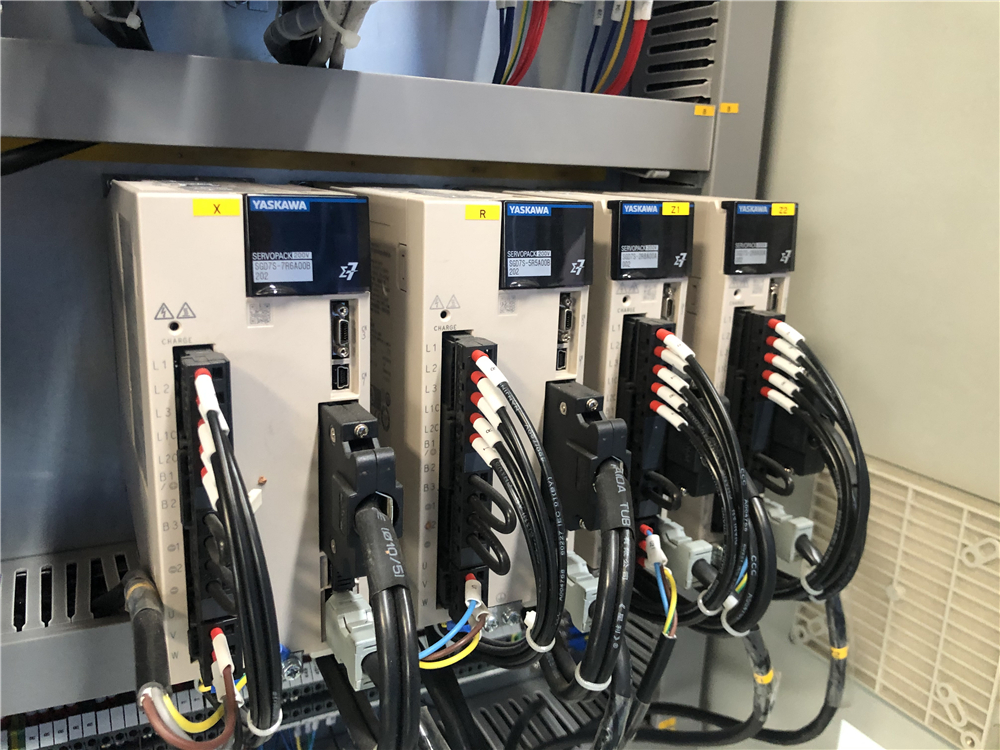 3+1 Axis Cnc Hydraulic Press Brake With Esa System 3+1 ос CNC хидравлична преса със система Esa