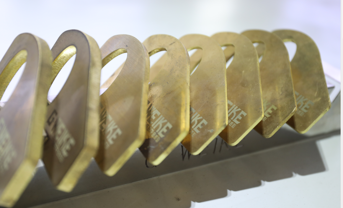 4kw машина за лазерно рязане на влакна