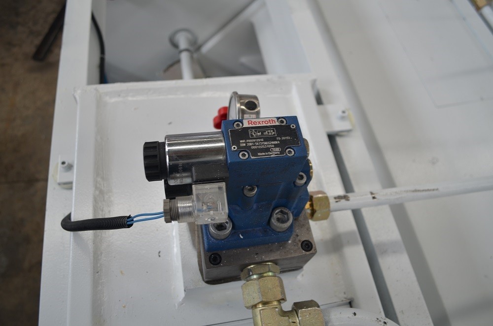 6*3200mm Guillotine Shears Metal Shear Hydraulic Iron Sheet Cutting Shearing Machine 6*3200 мм гилотинни ножици за метални ножици Хидравлична машина за рязане на листове желязо