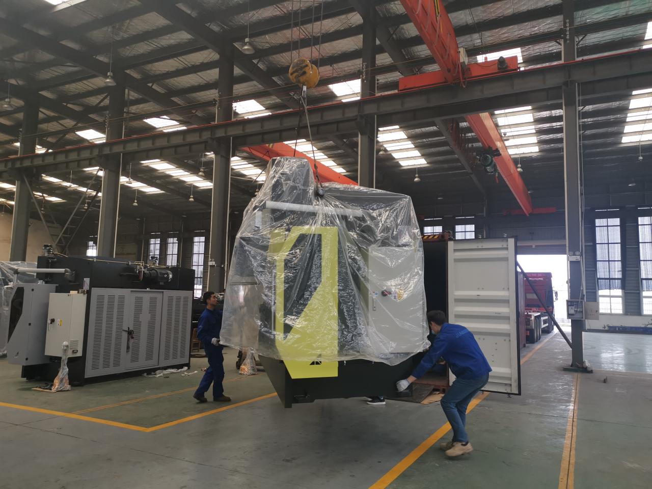 6mm*3200 Hydraulic Steel Plate Cutting Machinery Steel Plate Shearing Machine 6mm*3200 Хидравлична машина за рязане на стоманени плочи Машина за рязане на стоманени плочи