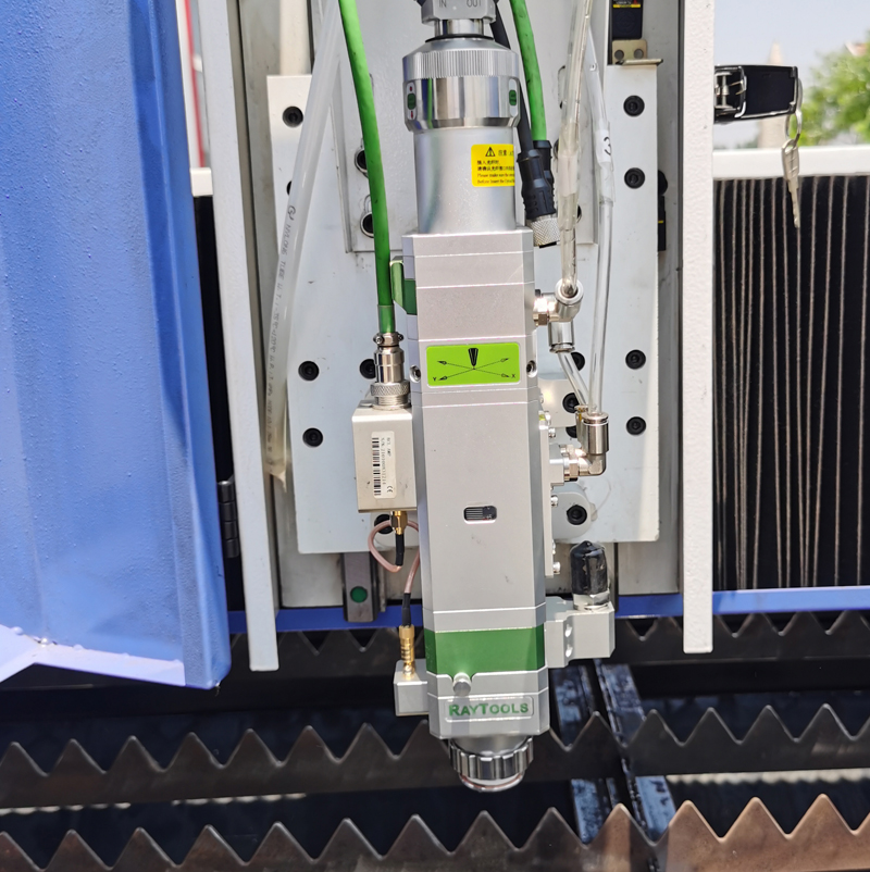 8mm 10mm Carbon Steel Laser Cutter 1530 4020 Cnc Fiber Laser Cutting Machine 8 мм 10 мм лазерна машина за рязане на въглеродна стомана 1530 4020 Cnc машина за лазерно рязане с влакна