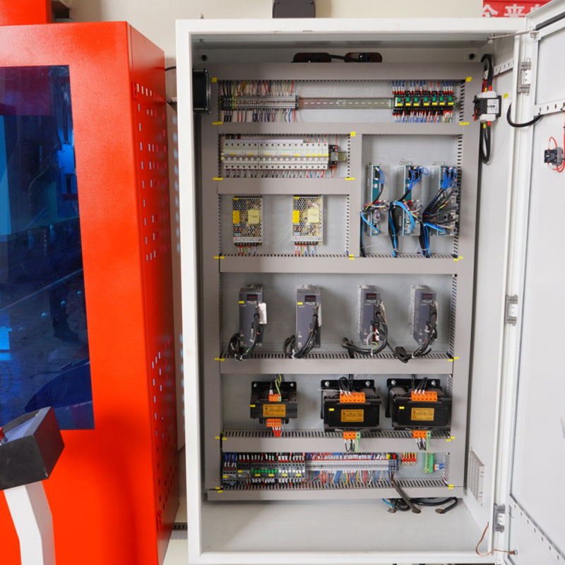 CNC хидравлична машина за преса Модел Wc67k-80tx3200