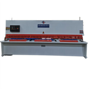 Cnc Хидравлични метални листове Автоматична машина за рязане на гилотина за метална обработка