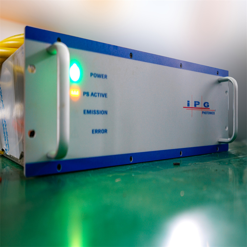 Cnc машина за лазерно рязане на метални влакна