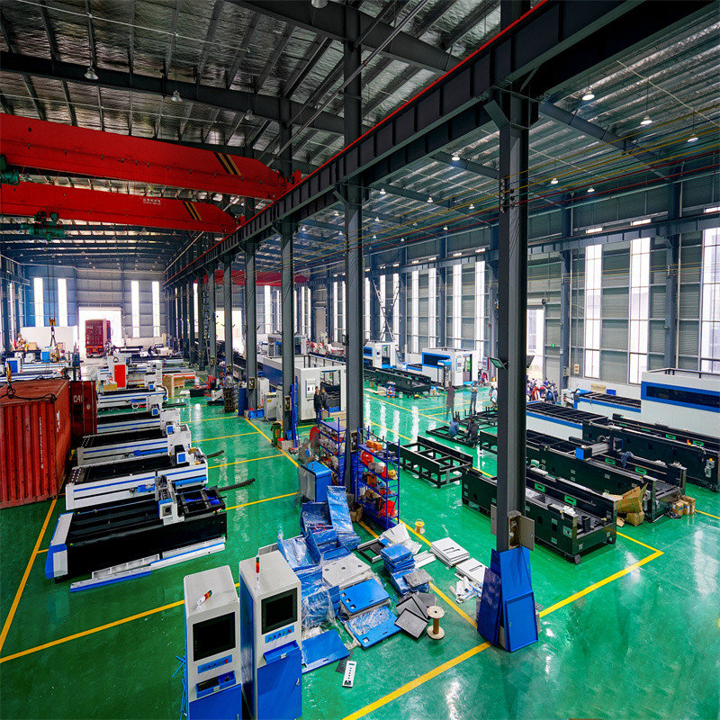 Високомощна 3015 2000W машина за лазерно рязане на метални листове с ЦПУ влакна 3