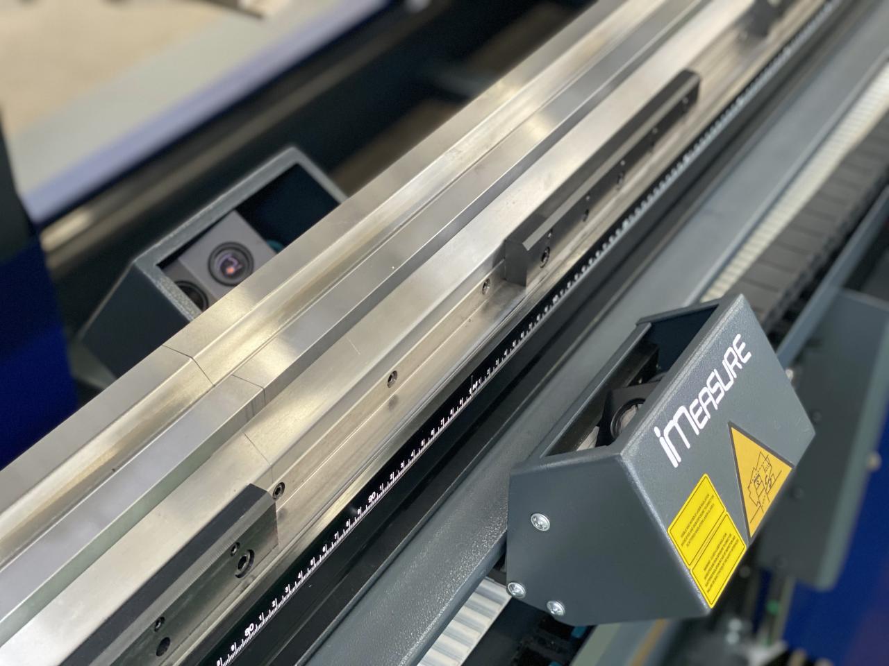 China 220t Cnc Bending Machine 6+1 Axis Hydraulic Press Brake Price Китай 220t Cnc машина за огъване 6+1 ос хидравлична преса спирачка цена