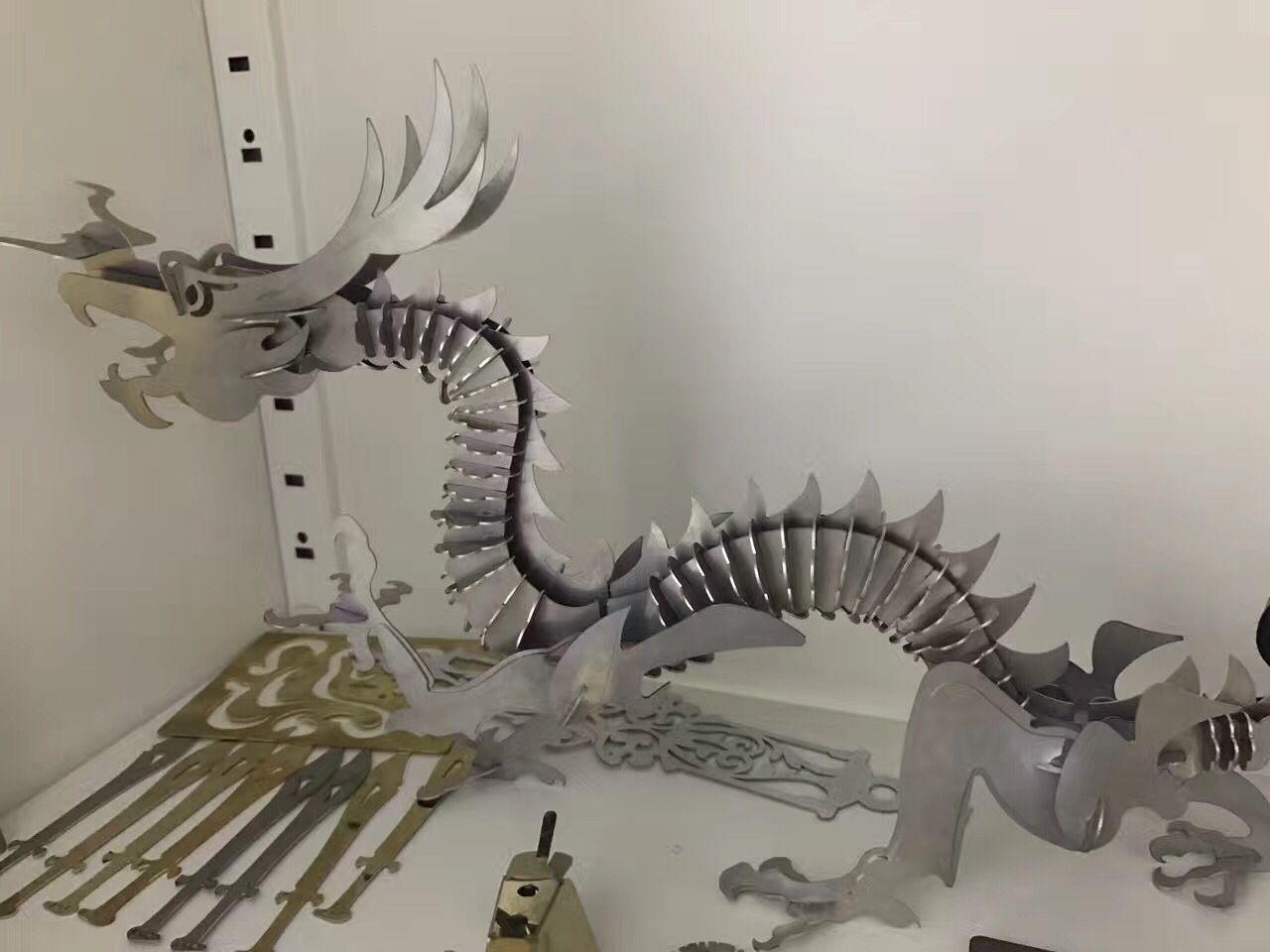 Cnc Fiber Laser Metal Cutting Machine 2000w Fiber Laser Cutting Machine Cnc машина за лазерно рязане на метал с влакна 2000w машина за лазерно рязане на влакна