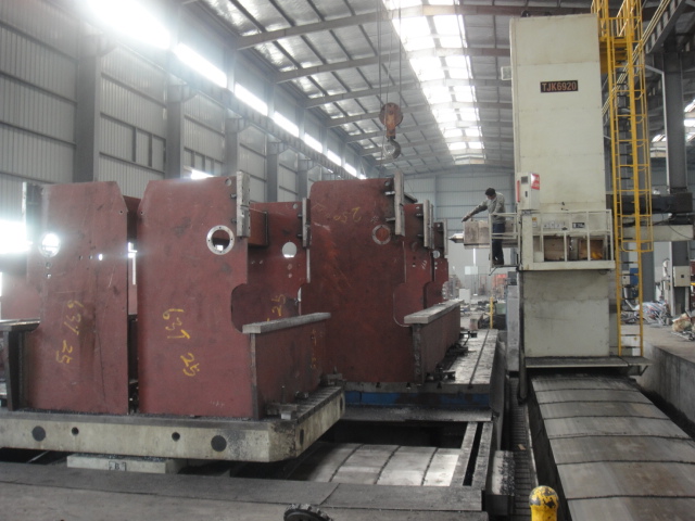 Da53t Cnc System Controller 125t4000 3+1 Axis Cnc Hydraulic Press Brake With Good Quality Da53t Cnc системен контролер 125t4000 3+1 ос Cnc хидравлична преса с добро качество