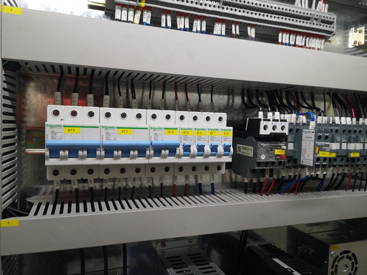 Delem Da66t 125 3+1 4+1 6+1 8+1 Cnc Hydraulic Press Brake For Metal Plate Bending Delem Da66t 125 3+1 4+1 6+1 8+1 CNC Хидравлична преса за огъване на метални плочи