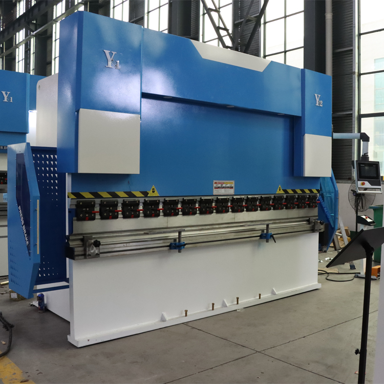 Electric Hydraulic Sheet 4 Axis Cnc Delem Press Brake 63t Metal Bending Machine Електрическа хидравлична листова 4-осна машина за огъване на метал с Cnc Delem 63t