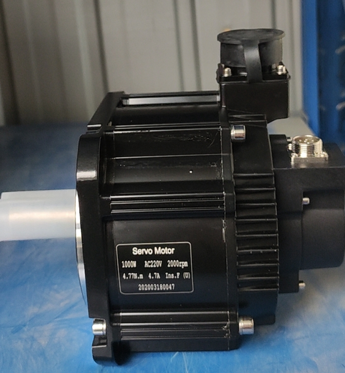 High Precision Fiber Laser Cutting Metal Stainless Steel Carbon 2000w Високо прецизно влакнесто лазерно рязане на метал от неръждаема стомана въглерод 2000w