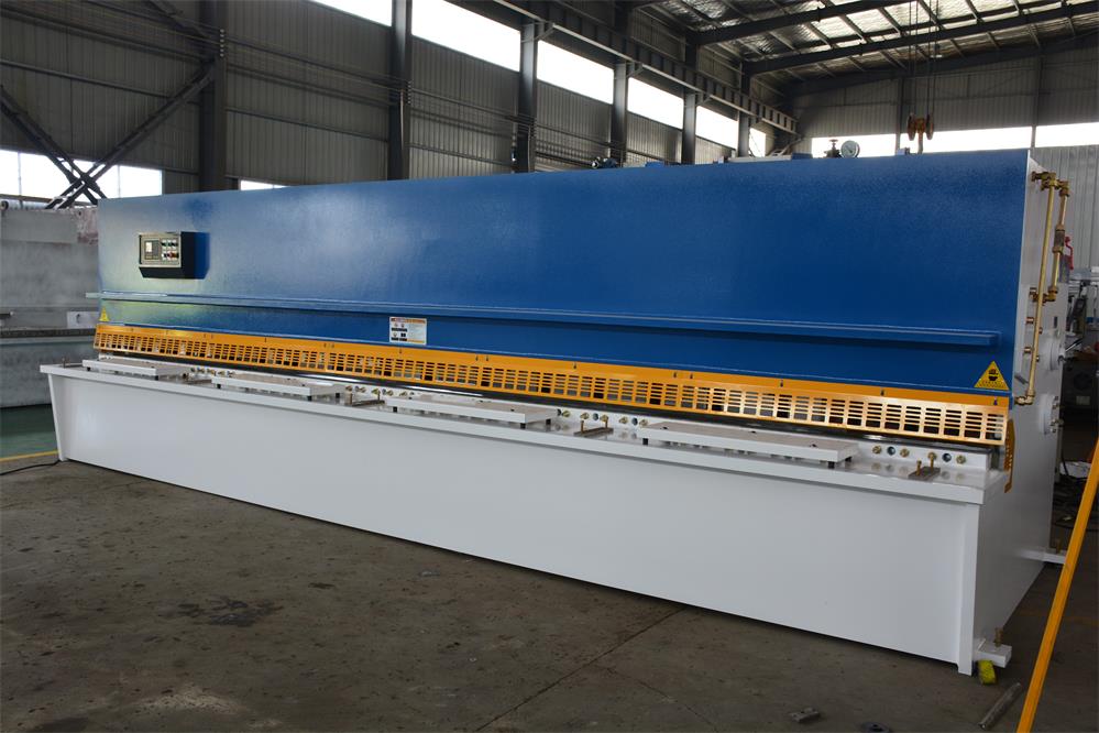 Hydraulic Pendulum Shearing Machine Cnc Automatic Guillotine Shearing Machine Хидравлична машина за рязане с махало Cnc Автоматична машина за рязане на гилотина