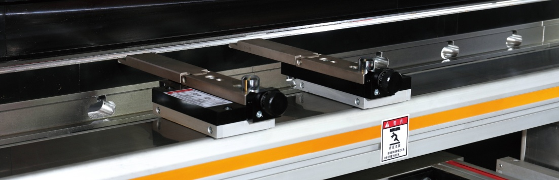 Steel Sheet Aluminum Bending Hydraulic Press Brake Machine Хидравлична машина за преса за огъване на стоманен лист алуминий