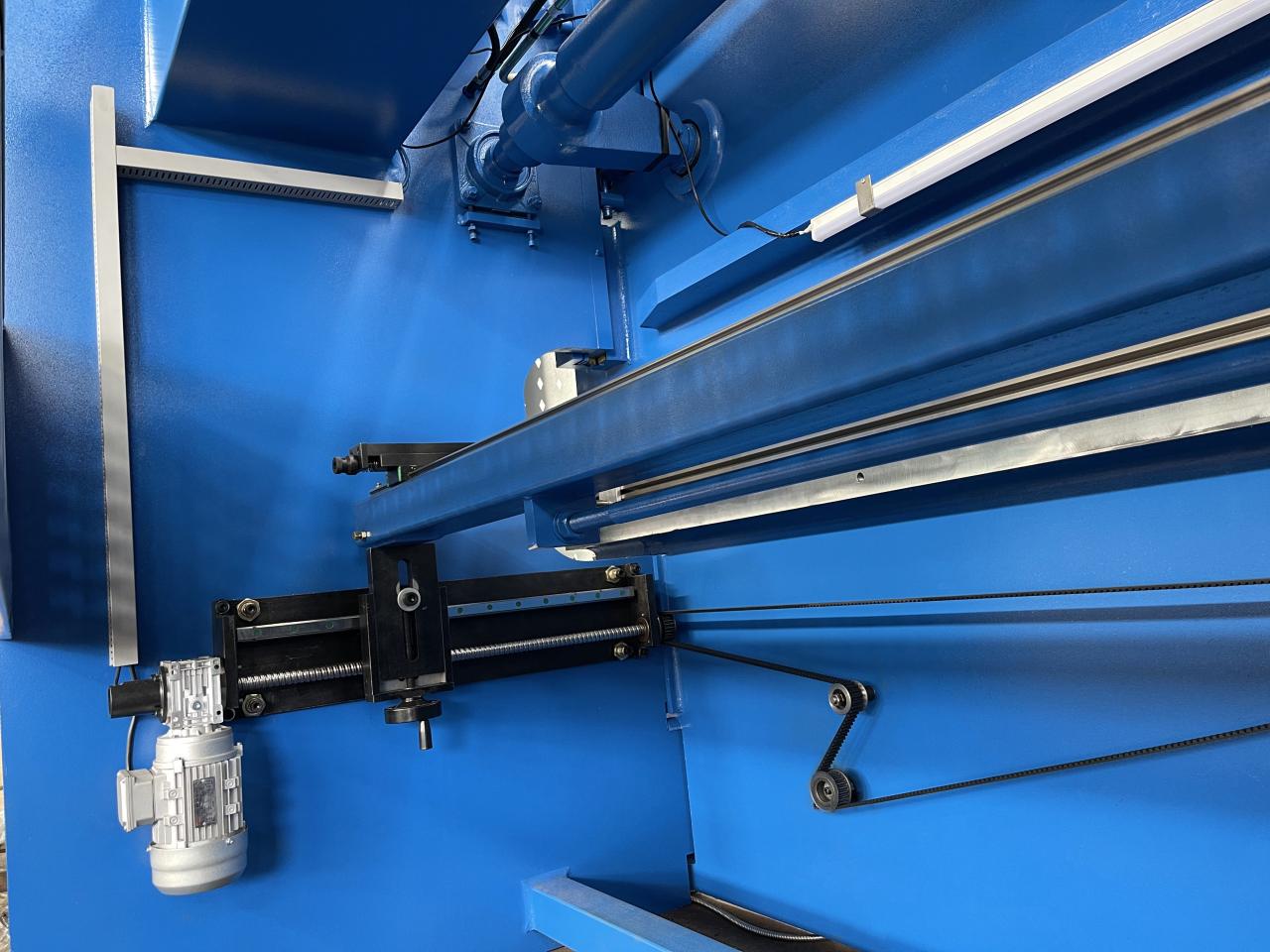 Wc67k-400T Cnc Plc Manual Sheet Bending Machine Hydraulic Nc Press Brake Machine Wc67k-400T Cnc Plc Ръчна машина за огъване на листове Хидравлична Nc машина за преса