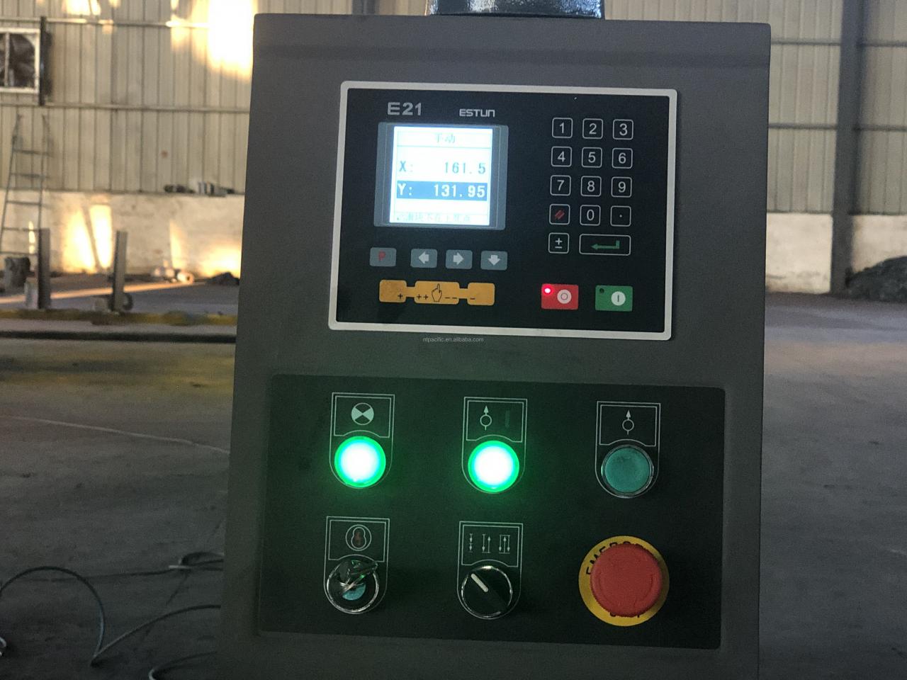 Wc67k Cnc Aluminum Iron Plate Hydraulic Press Brake Cnc Metal Sheet Bending Machine Wc67k Cnc алуминиева желязна плоча Хидравлична преса спирачка Cnc машина за огъване на метални листове