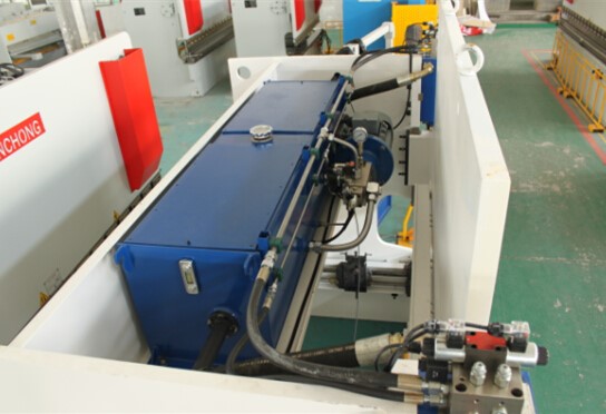 Wc67yk 80 100 160 200 Ton 3200mm E21 Nc Sheet Metal Oil Hydraulic Press Brake Price Wc67yk 80 100 160 200 тона 3200 мм E21 Nc масло от ламарина Цена на хидравлична преса